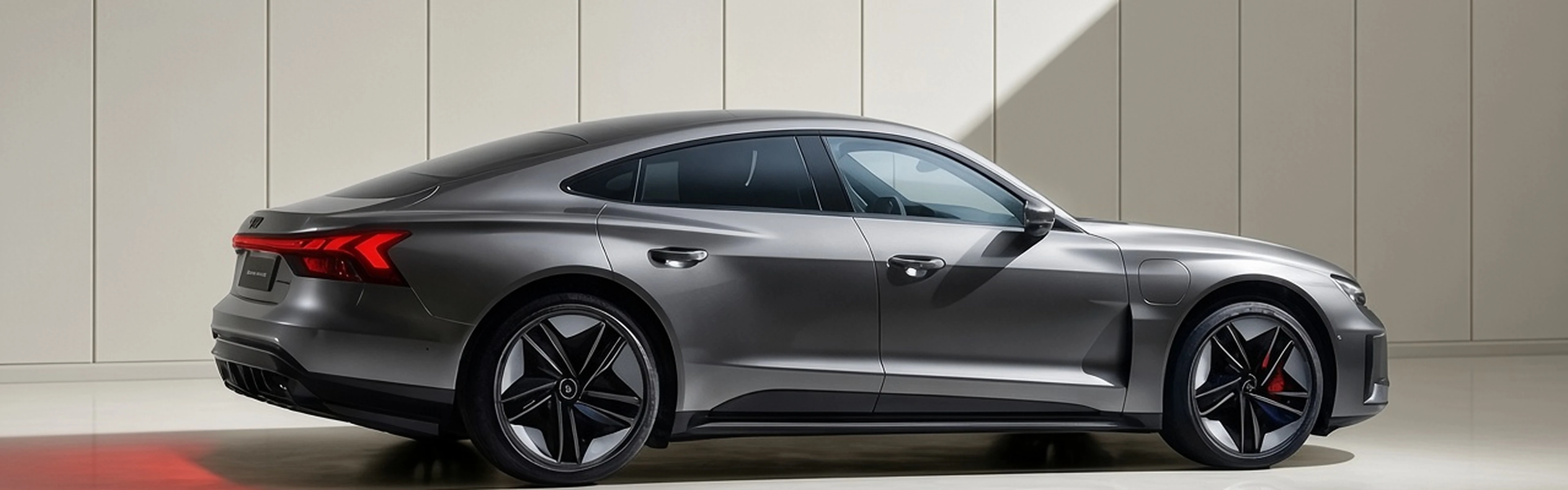 Voiture PermiFast dans un studio